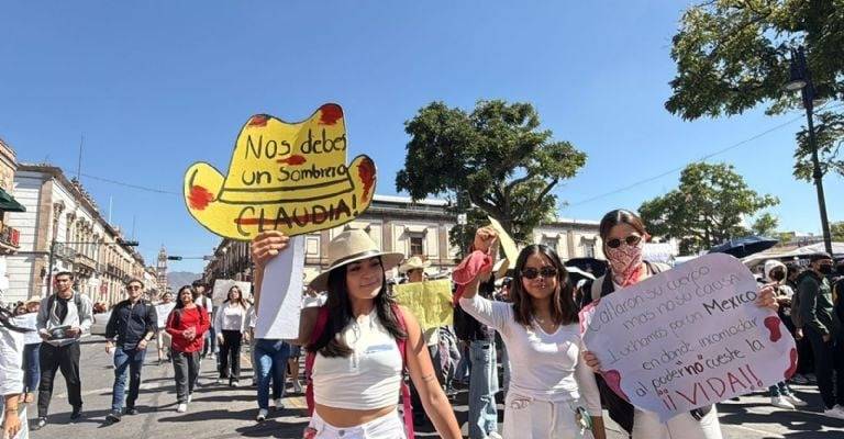 Michoacán se moviliza tras asesinato del alcalde de Uruapan: exigen justicia para Carlos Manzo Rodríguez