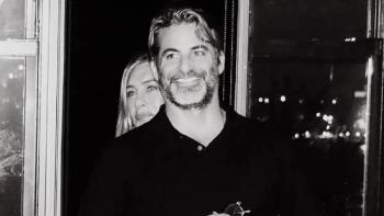 Jennifer Aniston confirma su relaci&oacute;n con el hipnoterapeuta Jim Curtis con una rom&aacute;ntica foto en Instagram