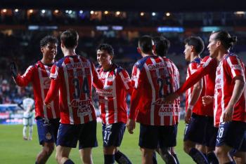 Chivas se impone a Pachuca y da un paso firme rumbo a la liguilla