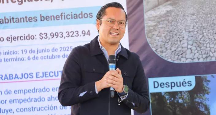 Entregan obras de urbanización en El Calichar, Corregidora