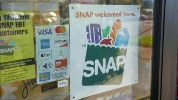 Fondos del programa SNAP expiran en EE.UU. tras 35 d&iacute;as de cierre de gobierno y afectan a 42 millones