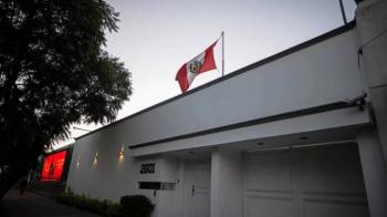 Per&uacute; rompe relaciones diplom&aacute;ticas con M&eacute;xico tras asilo a ex primera ministra