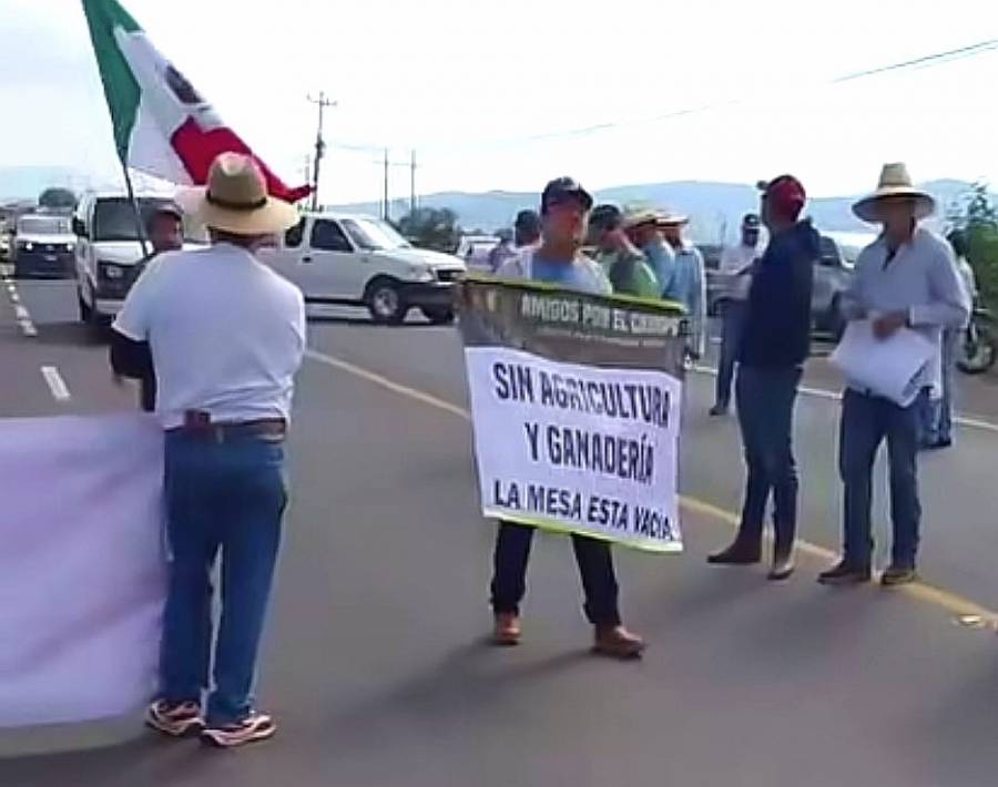 Sheinbaum minimiza bloqueos de agricultores en Guanajuato: “Ya es muy poco y hay intereses políticos”