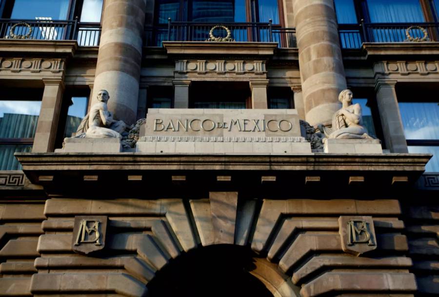 Banxico reduce la tasa de inter&eacute;s a 7.25% en su tercera baja consecutiva