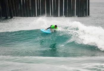 Mexicano Juan Mart&iacute;n D&iacute;az gana medalla de bronce en el Mundial de Para Surf 2025 en California