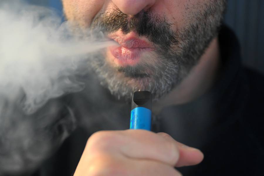 COEPRIS emite alerta en San Luis Potos&iacute; por riesgos del vapeo