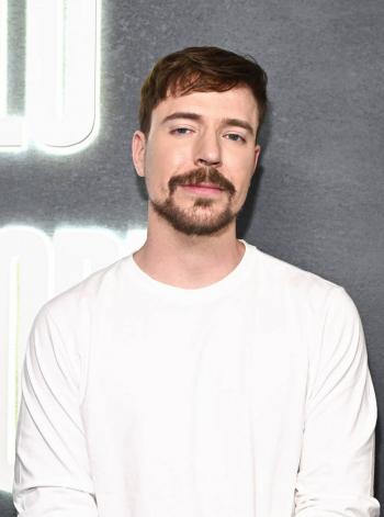 MrBeast inaugura su primer parque tem&aacute;tico en Arabia Saud&iacute;