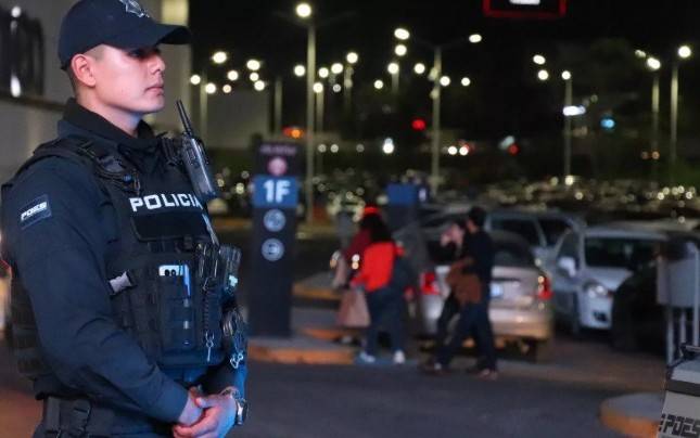 Desplegarán más de 1,200 policías en Querétaro durante El Buen Fin 2025