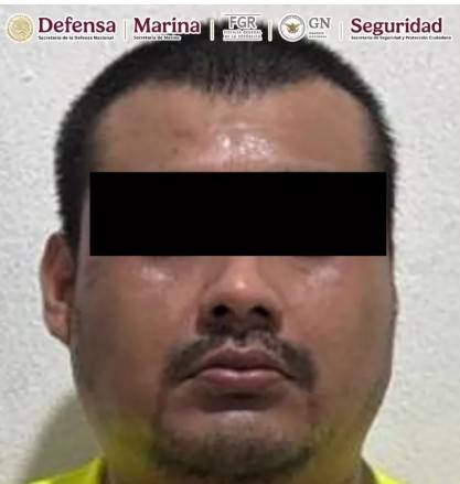Detienen en Tabasco a líder criminal y cuatro policías municipales