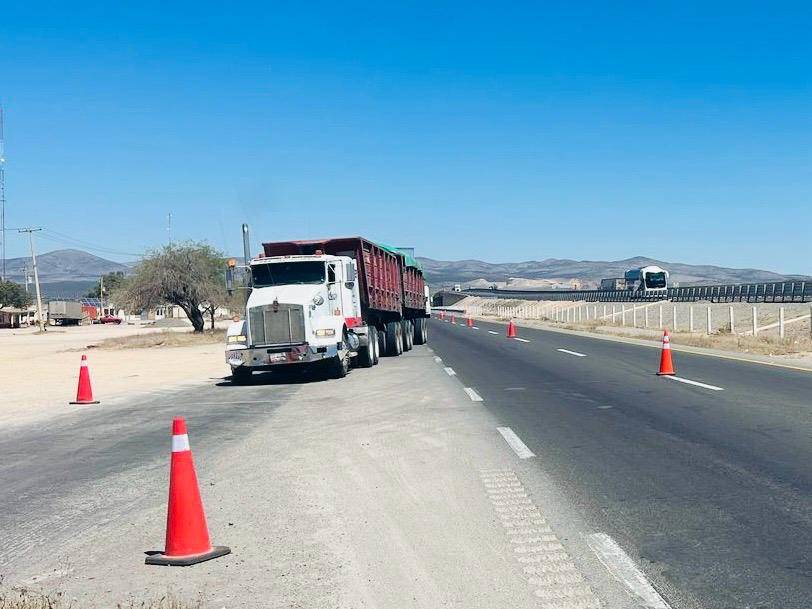 La SICT refuerza vigilancia en San Luis Potosí con operativo federal de peso y dimensiones del autotransporte