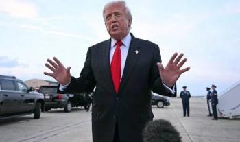 Publican correos que vinculan a Trump con el caso Jeffrey Epstein