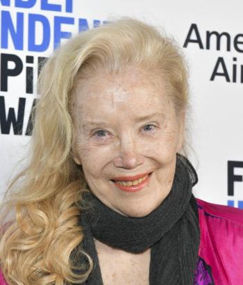 Fallece la actriz Sally Kirkland, &iacute;cono de Hollywood que pidi&oacute; ayuda econ&oacute;mica para costear su tratamiento m&eacute;dico