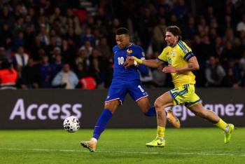 Francia asegura su clasificaci&oacute;n al Mundial 2026 con goleada y doblete de Mbapp&eacute;