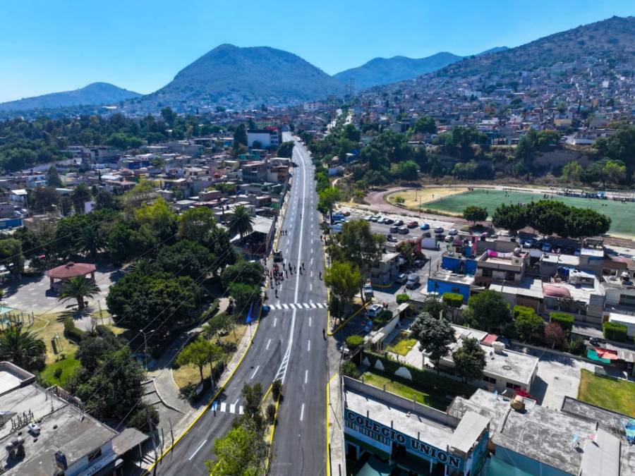 Inauguran la rehabilitaci&oacute;n de la Avenida Insurgentes en Ecatepec