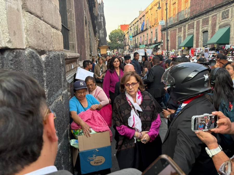 Diputados y senadores se reúnen con la presidenta Claudia Sheinbaum