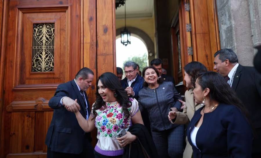 Sheinbaum revisa avances legislativos con diputados y senadores de la 4T rumbo a 2024