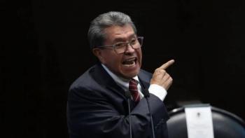 Monreal adelanta que la iniciativa para una jornada laboral de 40 horas se podr&iacute;a debatir en diciembre