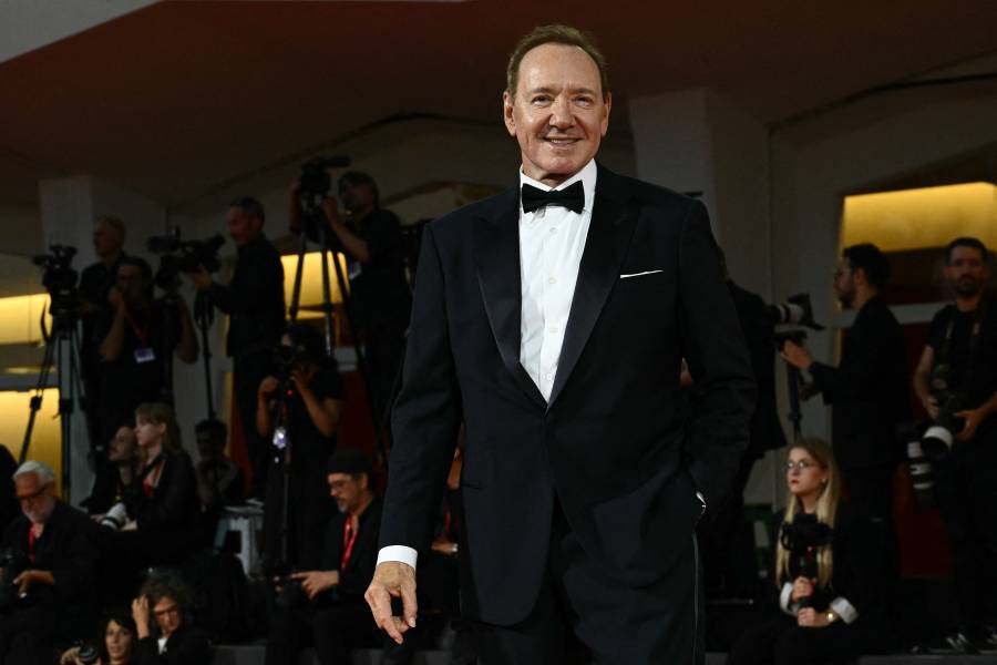 Kevin Spacey confiesa que vive sin hogar tras sus a&ntilde;os m&aacute;s oscuros