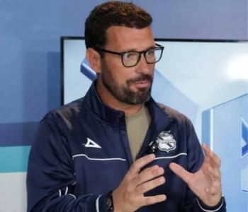Puebla nombra a Albert Espigares como su nuevo t&eacute;cnico para el Clausura 2026