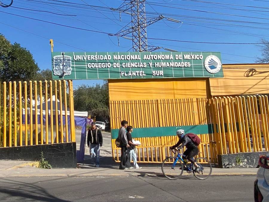 Clases presenciales regresan al CCH Sur despu&eacute;s de incidente violento