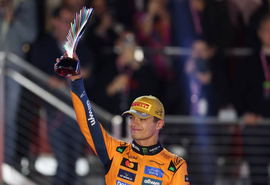 Verstappen gana en Las Vegas, McLaren descalificado
