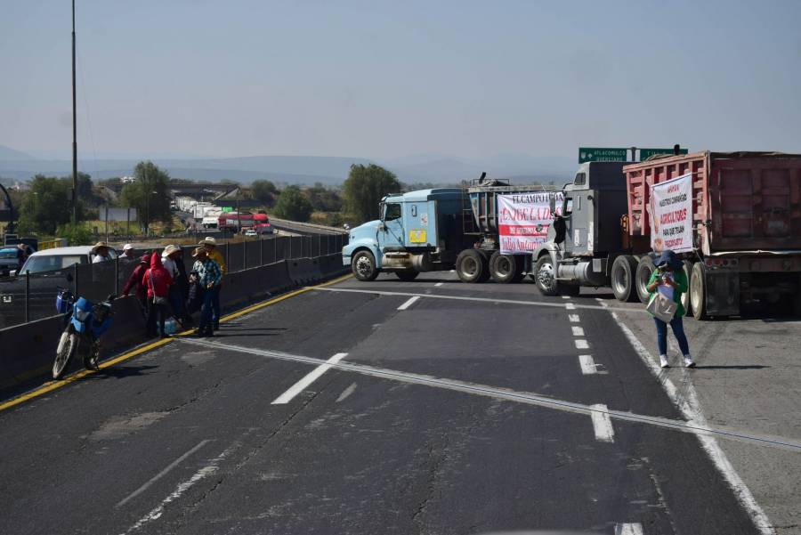 Transportistas y productores exigen diálogo directo y niegan tintes partidistas