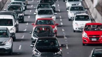 Hoy No Circula: qu&eacute; autos descansan en CDMX y Edomex este lunes 24 de noviembre
