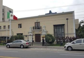 Presidenta de M&eacute;xico: Per&uacute; violar&iacute;a normas internacionales si irrumpe en la Embajada de M&eacute;xico