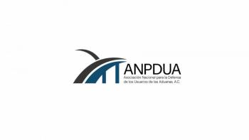 Marcha en Reforma encabezada por la Asociaci&oacute;n Nacional para la Defensa de los Usuarios de Aduanas