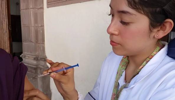 Quer&eacute;taro alcanza 31.7% de avance en vacunaci&oacute;n contra la influenza