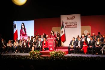 Gabriela Jim&eacute;nez destac&oacute; unidad de Morena al presenta su primer informe legislativo rumbo al 2027