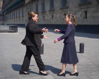 En Palacio Nacional, Sheinbaum recibe a presidenta de Honduras