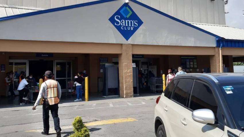 Discusión entre policías en tienda de CDMX termina con dos heridos por arma blanca