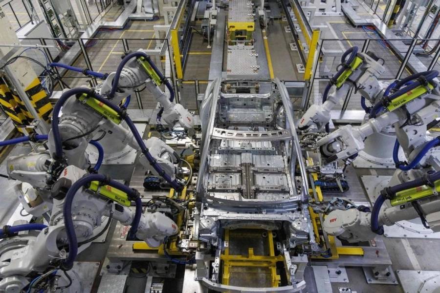 Industria automotriz reitera conservar programas de comercio exterior ante riesgo de alza arancelaria