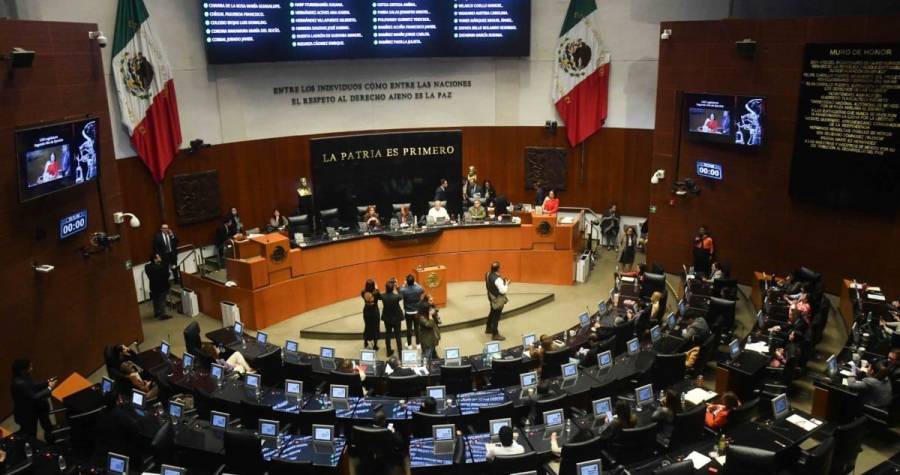 Senado avala la renuncia de Alejandro Gertz Manero a la Fiscalía General de la República