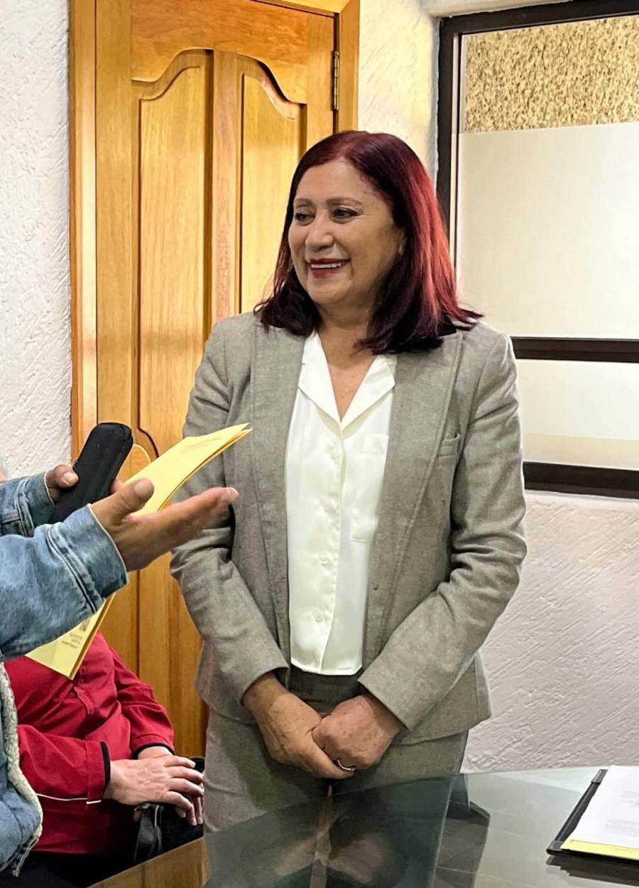Beneficiarias de programas sociales increpan a la alcaldesa de durante entrega de Tec&aacute;mac