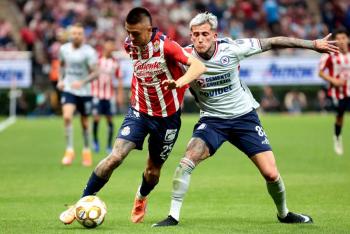 Cruz Azul tramita empate ante Guadalajara en cuartos de final del Apertura mexicano