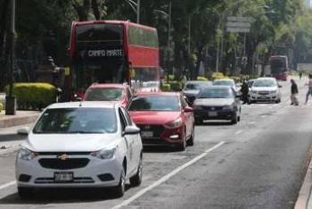 Hoy No Circula sabatino 29 de noviembre de 2025: qu&eacute; autos descansan en CDMX y Edomex