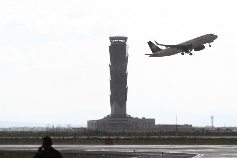 Volaris y Viva Aerobus concluyen actualizaci&oacute;n de software exigida por Airbus: AFAC
