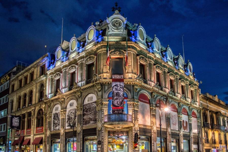 Congreso de la CDMX abre sus puertas en la Noche de Museos y exhibe murales sobre la transformación del país