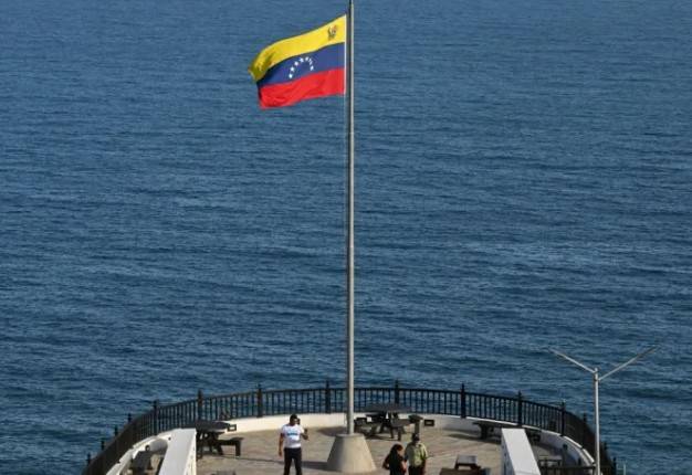 Venezuela acusa a Estados Unidos de ejecuciones extrajudiciales tras bombardeos en el Caribe