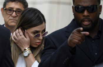 Emma Coronel lamenta haber conocido a “El Chapo” en nueva serie documental