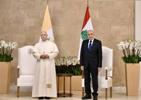 El papa Le&oacute;n XIV llega a L&iacute;bano con un mensaje de paz y reconciliaci&oacute;n