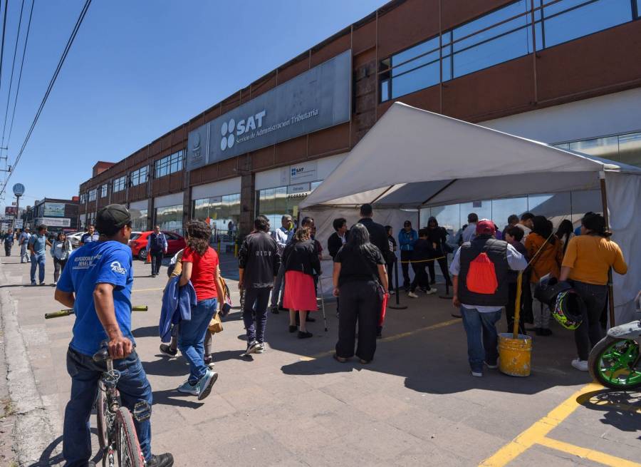 SAT habilita simulador para la Declaración Anual 2025 de personas morales