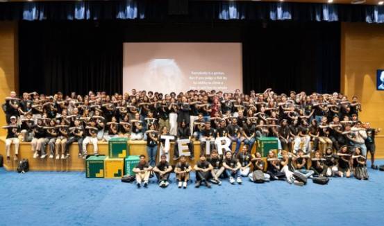 Tetr College of Business beca a mexicanos para estudiar negocios viajando por el mundo