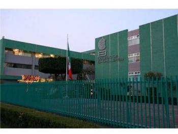 Trabajador muere en el plantel 14 del Colegio de Bachilleres y alumnos son desalojados en Milpa Alta