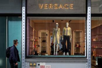 Prada concreta la compra de Versace por 1 375 millones de d&oacute;lares y domina el lujo italiano