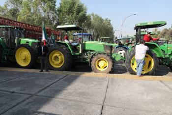 Moreira acusa que la reforma de agua afectar&aacute; al campo mexicano