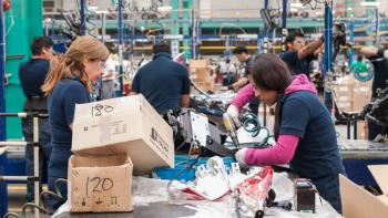 Sheinbaum impulsa reducci&oacute;n gradual de jornada laboral en M&eacute;xico a 40 horas semanales