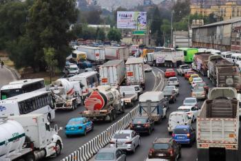 Hoy No Circula restringir&aacute; a veh&iacute;culos con engomado verde este jueves 4 de diciembre